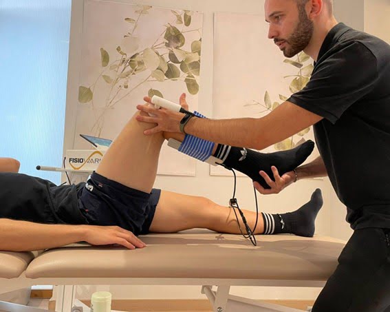 Tratamiento de fisioterapia manual para el dolor de rodilla